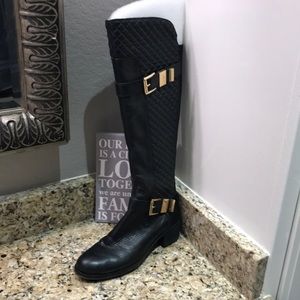 Cleaning out my closet!!! Boots, shoes, jeans